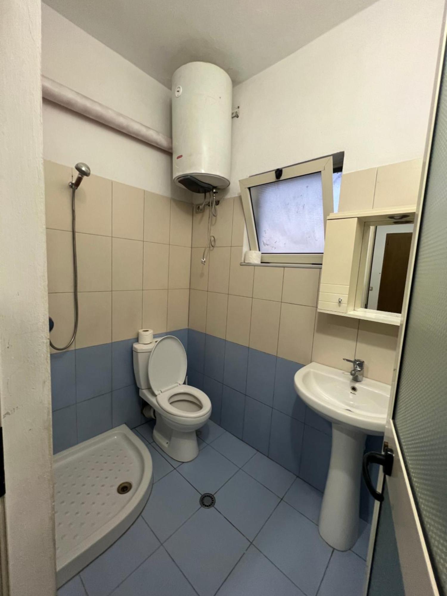 Guesthouse Cami ドゥラス エクステリア 写真