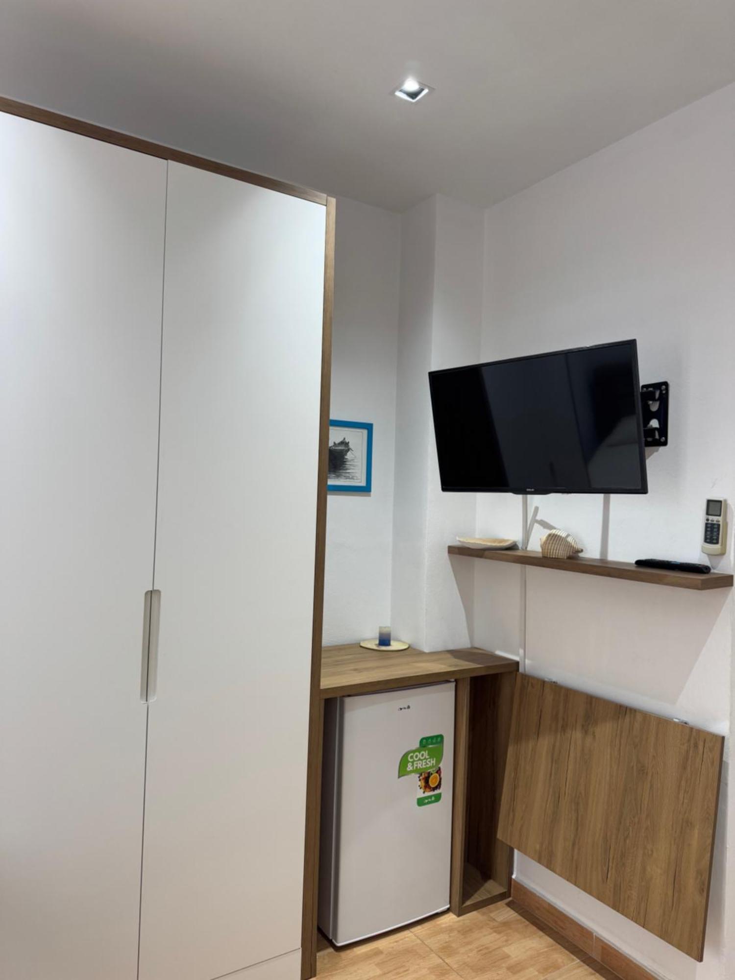 Guesthouse Cami ドゥラス エクステリア 写真