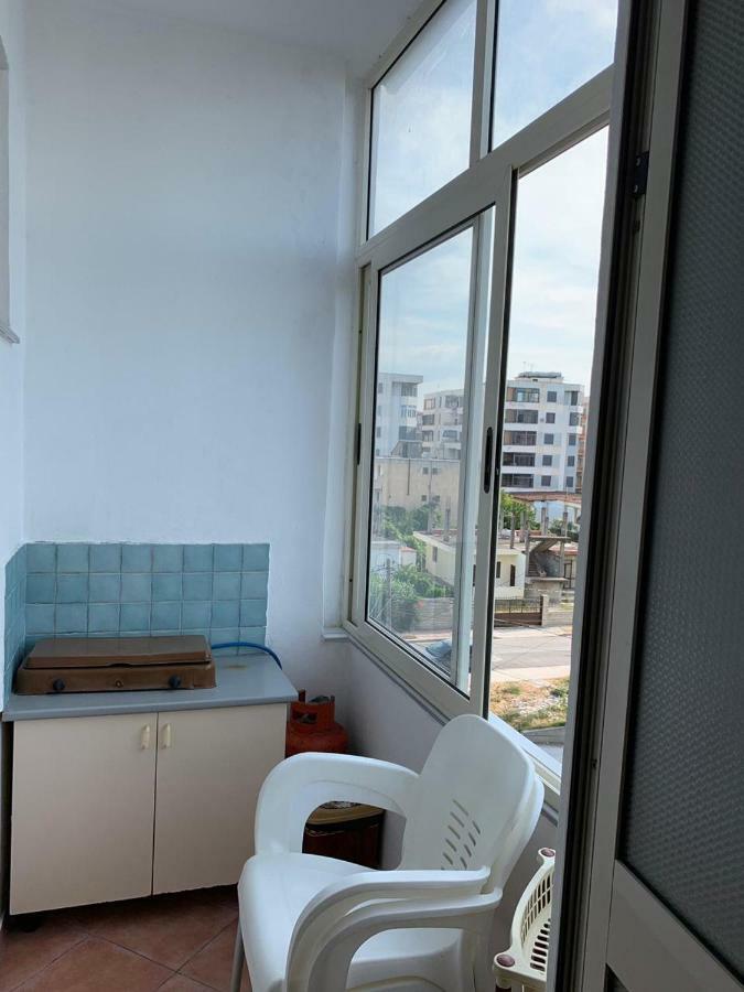 Guesthouse Cami ドゥラス エクステリア 写真